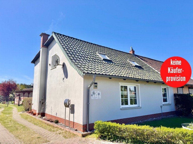Hausansicht Leopoldshagen Doppelhaush�lfte HORN IMMOBILIEN ++ Leopolshagen nur 5 km bis zum Stettiner Haff, Doppelhaush�lfte in ruhiger Lage