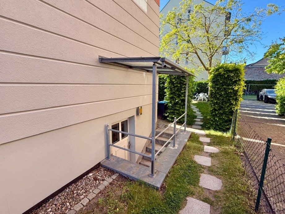 Zugang Keller Erdgeschosswohnung Neubrandenburg