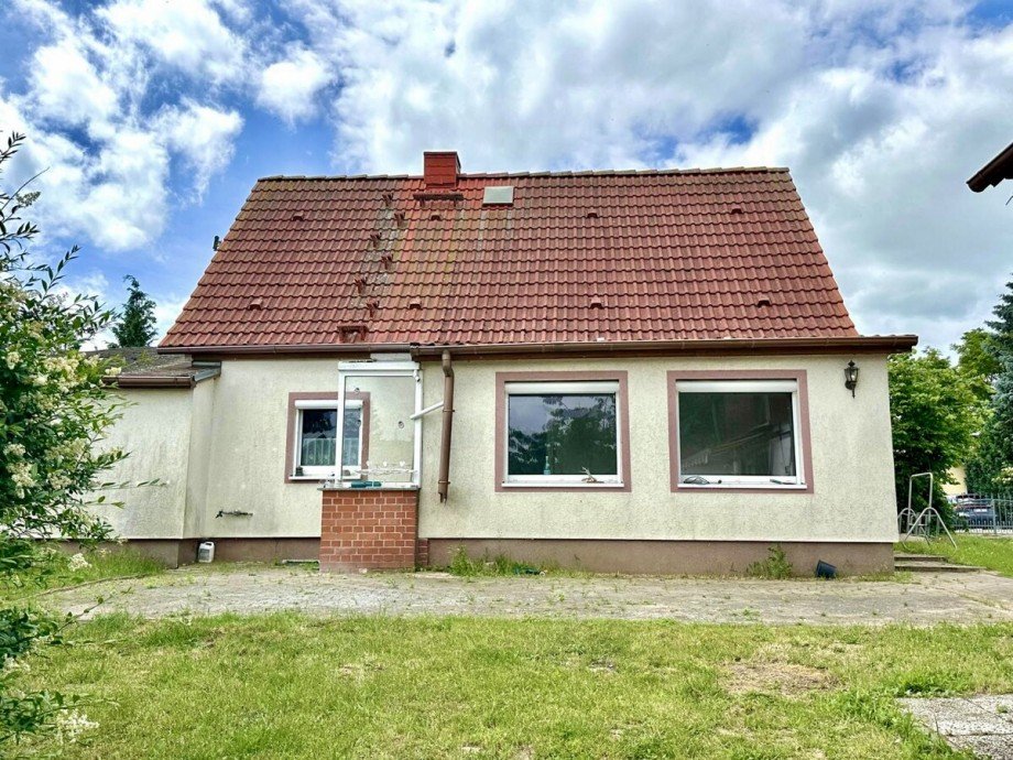 Hausansicht Einfamilienhaus Krackow / Lebehn