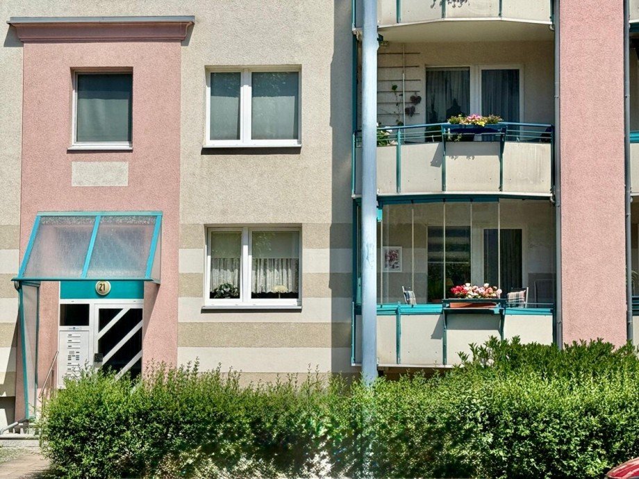im EG (Hochparterre) Erdgeschosswohnung Neubrandenburg
