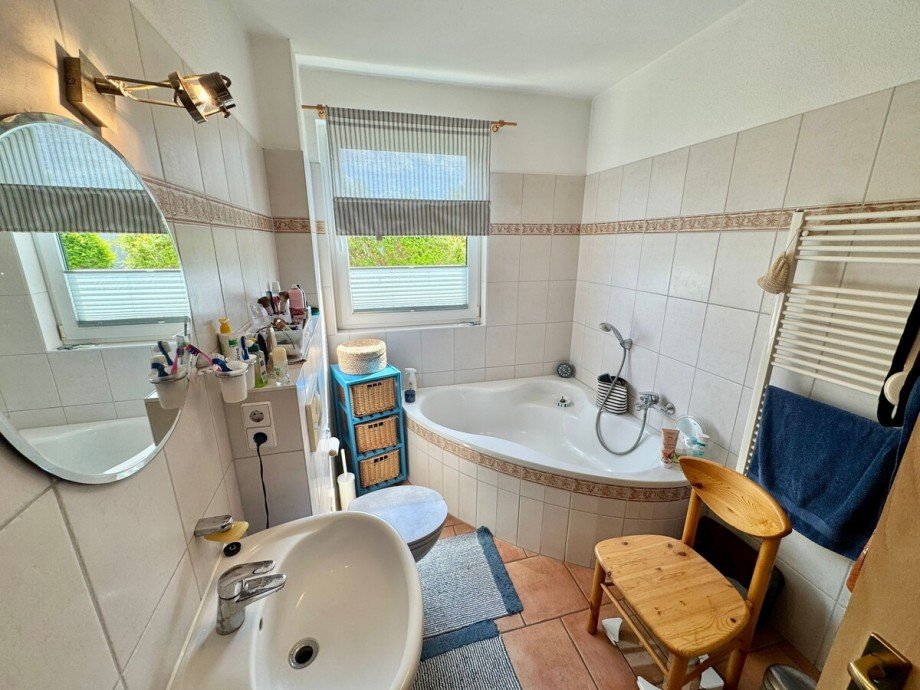 Bad mit Wanne und Dusche Bungalow Chemnitz