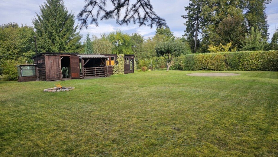 das Grundst�ck Ferienhaus Wokuhl-Dabelow / Carolinenhof