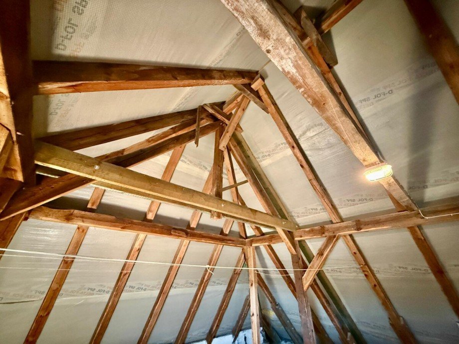 Detail Dachstuhl Mehrfamilienhaus Neustrelitz