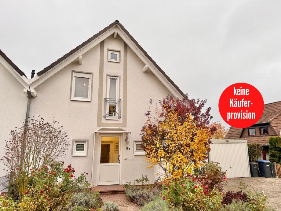 Hausansicht Doppelhaush�lfte Strasburg