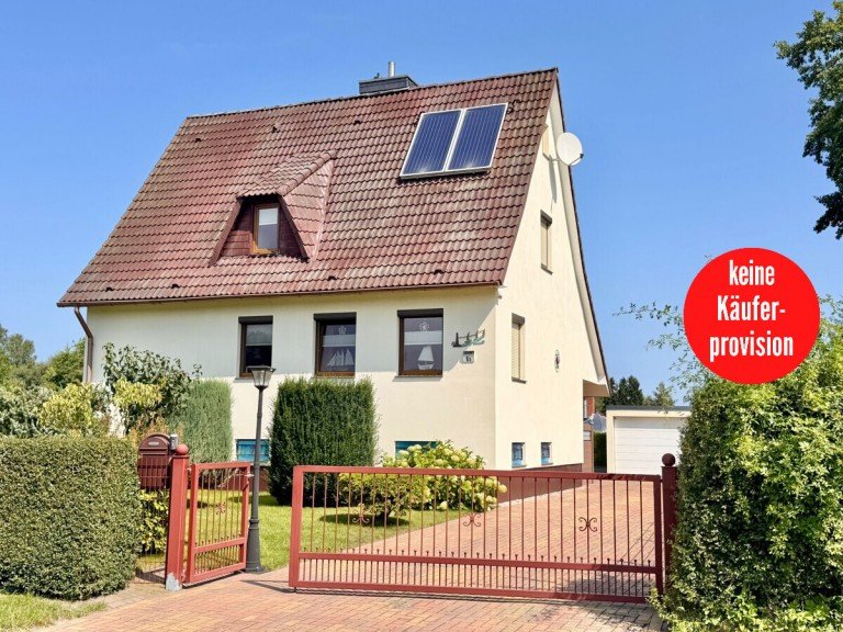 Hausansicht Ueckerm�nde Einfamilienhaus HORN IMMOBILIEN ++ RESERVIERT! tolles Einfamilienhaus in Ueckerm�nde, ruhige Lage, sehr gepflegt, Garage, Pool