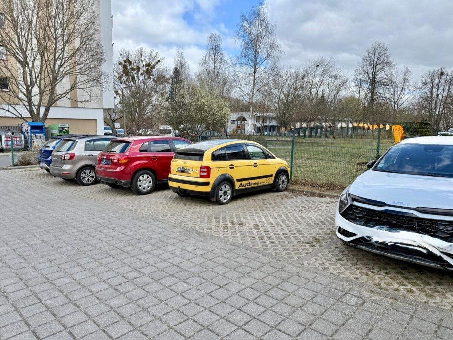 eigener Stellplatz Etagenwohnung Neubrandenburg