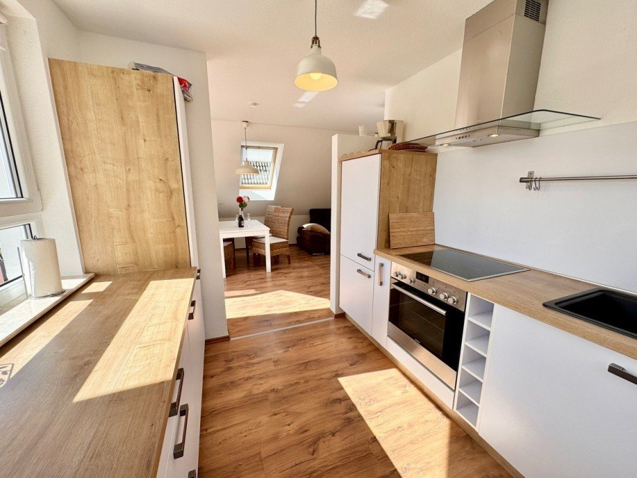 K�che mit Einbauk�che Dachgeschoss Ferienhaus R�bel/M�ritz