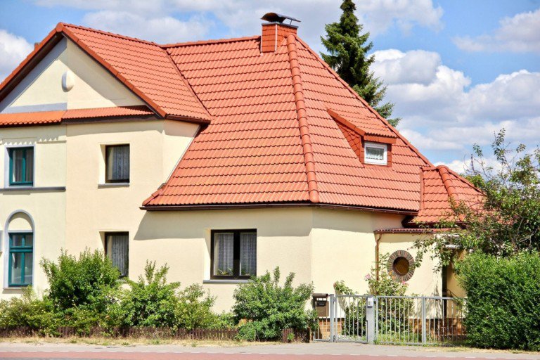 Hausansicht Neubrandenburg Neubrandenburg - Brauereiviertel Doppelhaush�lfte HORN IMMOBILIEN ++ VERKAUFT! Neubrandenburg Doppelhaush�lfte in zentraler Lage mit gro�em Grundst�ck