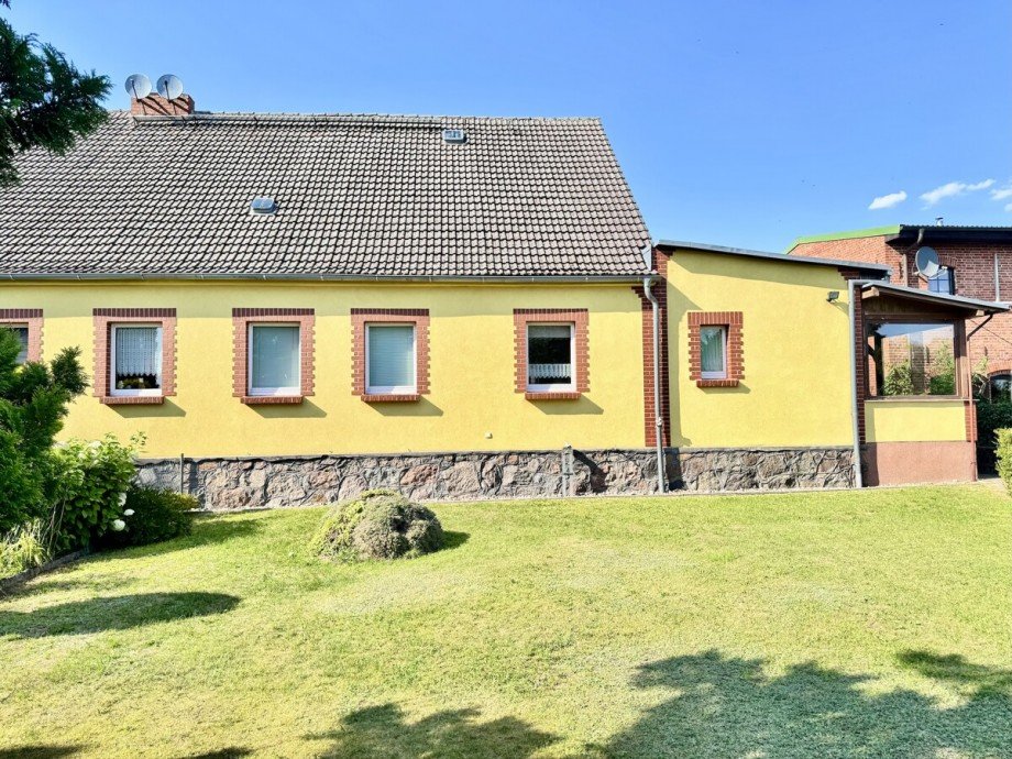 Hausansicht Doppelhaush�lfte Ramin