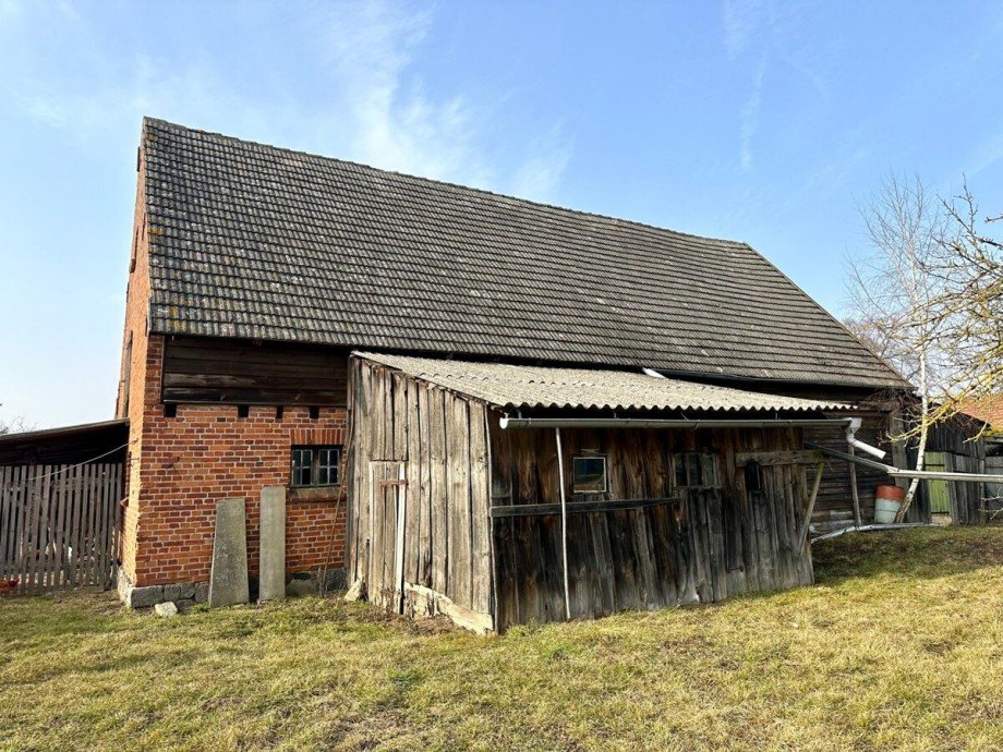 Nebengeb�ude Doppelhaush�lfte Burg Stargard