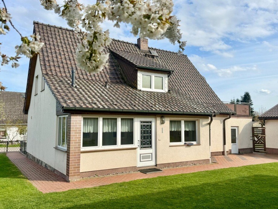 Hausansicht vom Grundst�ck Einfamilienhaus Werder OT Wodarg