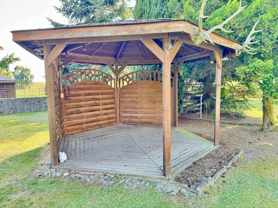 �berdachte Terrasse Doppelhaush�lfte Ramin