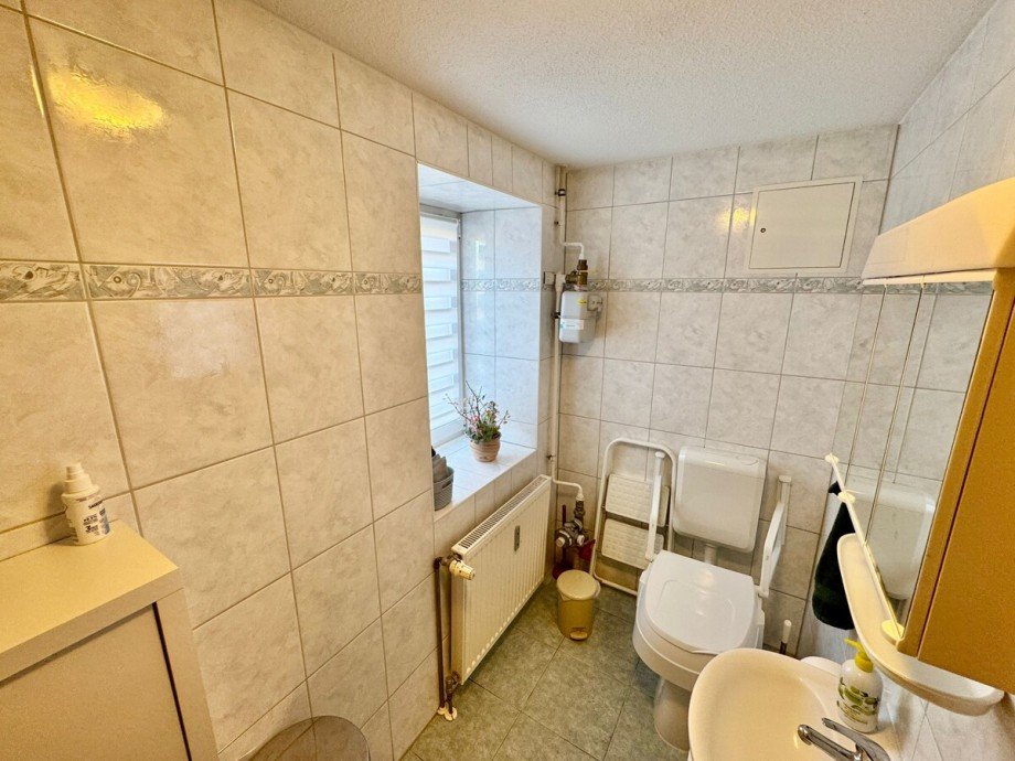 G�ste-WC Erdgeschoss Doppelhaush�lfte Blankenhof / Chemnitz