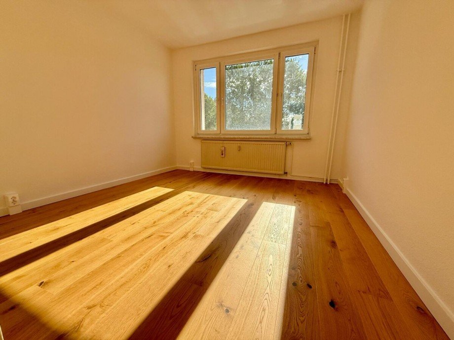 Zimmer 1 Etagenwohnung Neubrandenburg
