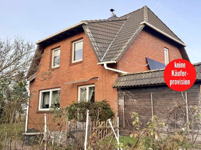 Hausansicht Trollenhagen Einfamilienhaus HORN IMMOBILIEN ++VERKAUFT++ gro�es Haus bei Neubrandenburg, Stadtbusanbindung und Randlage