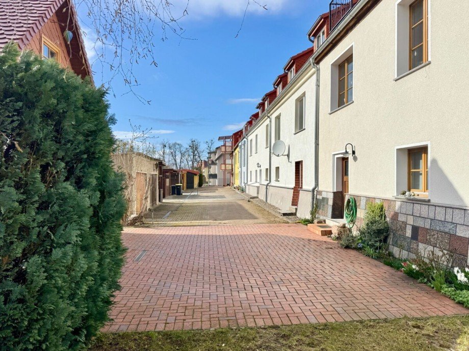 �berfahrtsrechte Reihenmittelhaus Neustrelitz