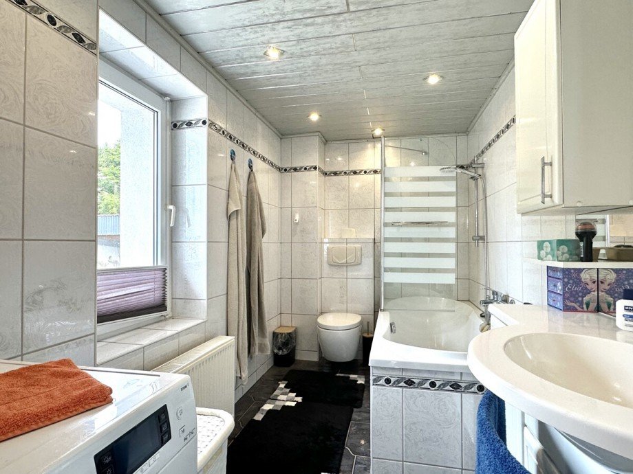 Badezimmer Einfamilienhaus Friedland / Jatzke