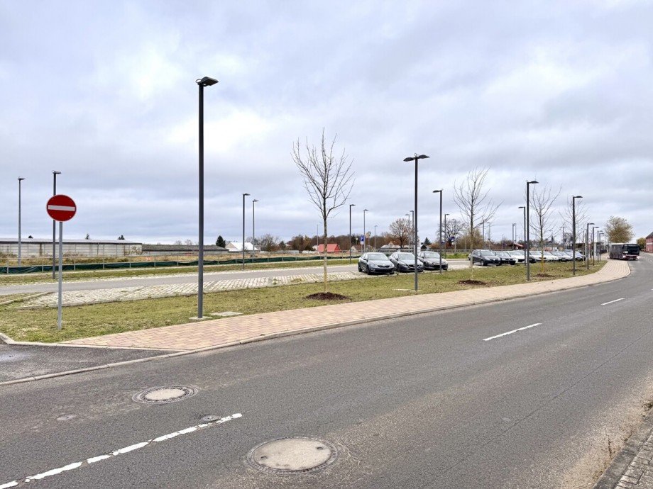 Stra�e Mehrfamilienhaus Tantow