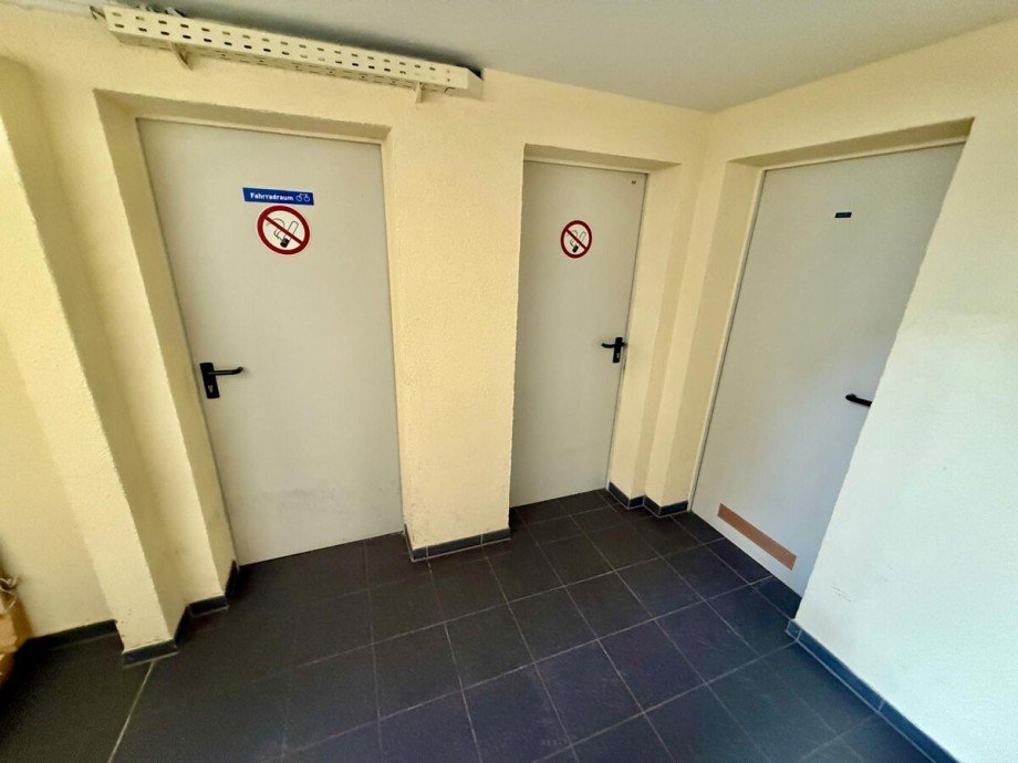 Kellerr�ume Etagenwohnung Neubrandenburg