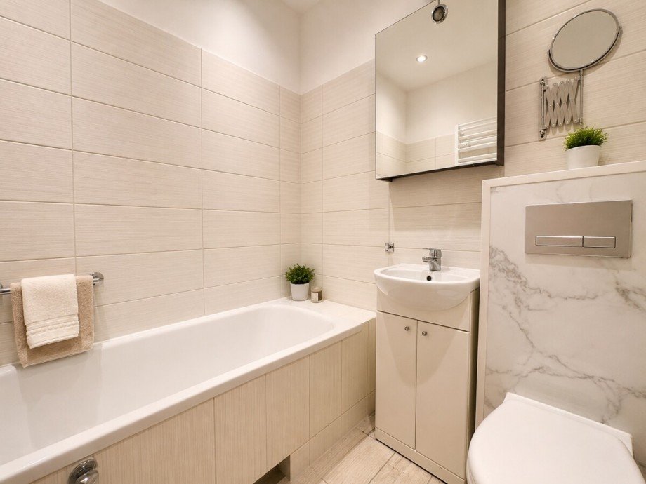 Badewannenbad Erdgeschosswohnung Grambow
