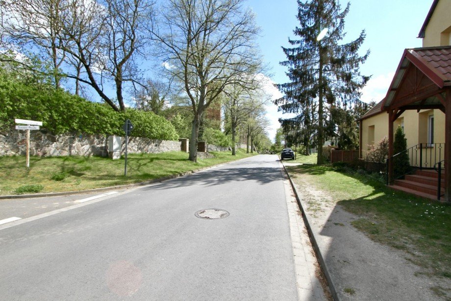 Stra�e Einfamilienhaus Mescherin / Radekow