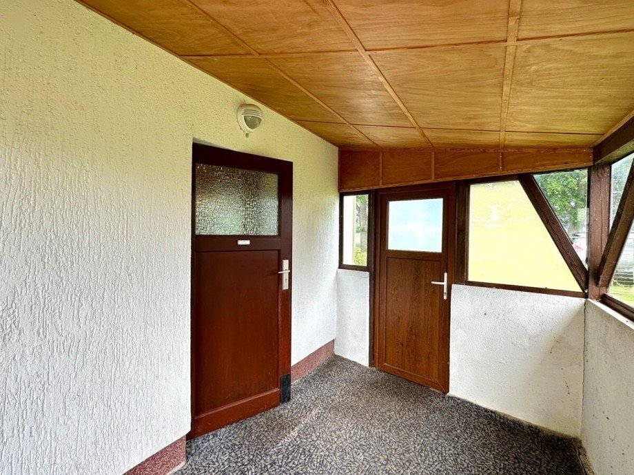 Eingang kleine Wohnung Erdgeschoss Haus Ducherow