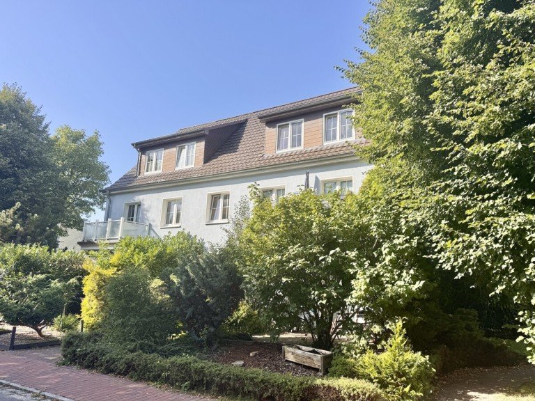 Hausansicht Rechlin - Rechlin Mehrfamilienhaus HORN IMMOBILIEN ++ Rechlin an der M�ritz vermietetes Mehrfamilienhaus zu verkaufen