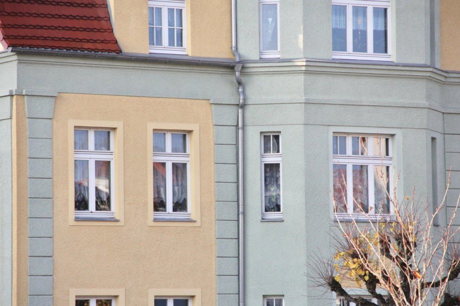 Fassade Mehrfamilienhaus Neustrelitz