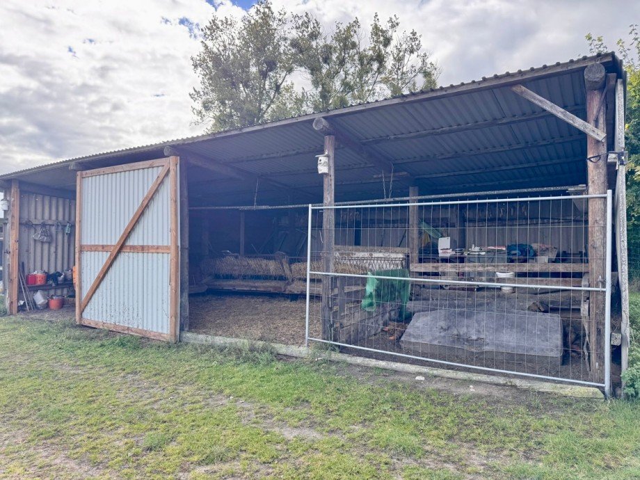 Unterstand Land- / Forstwirtschaft - Grdst. L�cknitz