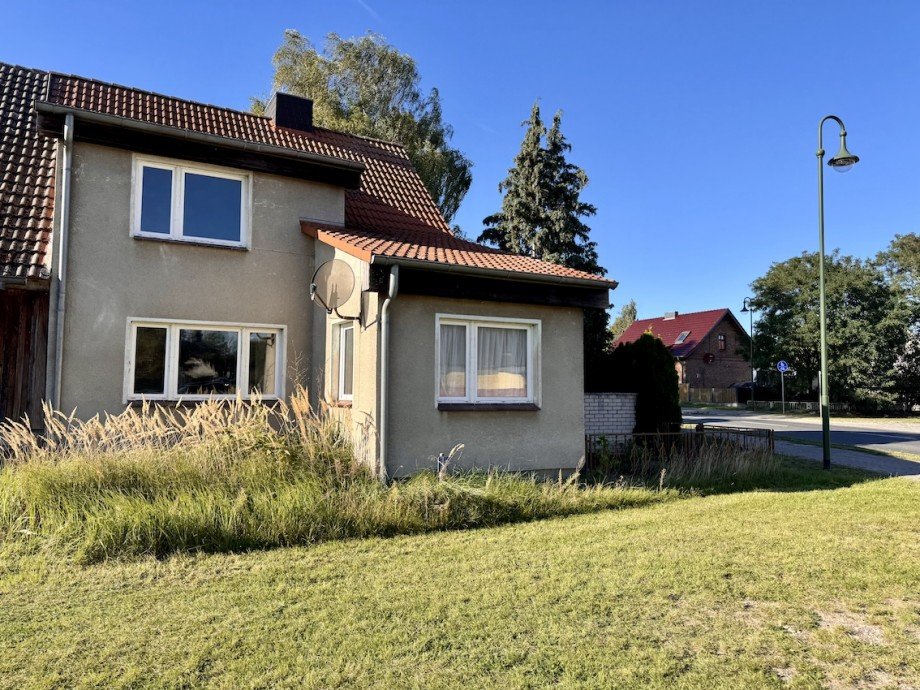 Hausansicht Doppelhaush�lfte Rossow