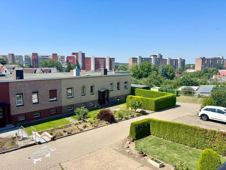 Blick von der Terrasse Zweifamilienhaus Neubrandenburg