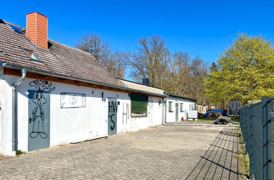 Hinterhof Haus L�cknitz