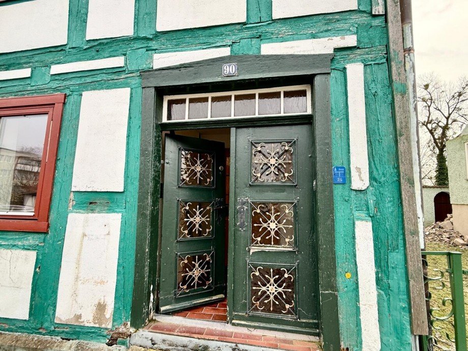 historische Eingangst�r Einfamilienhaus Friedland