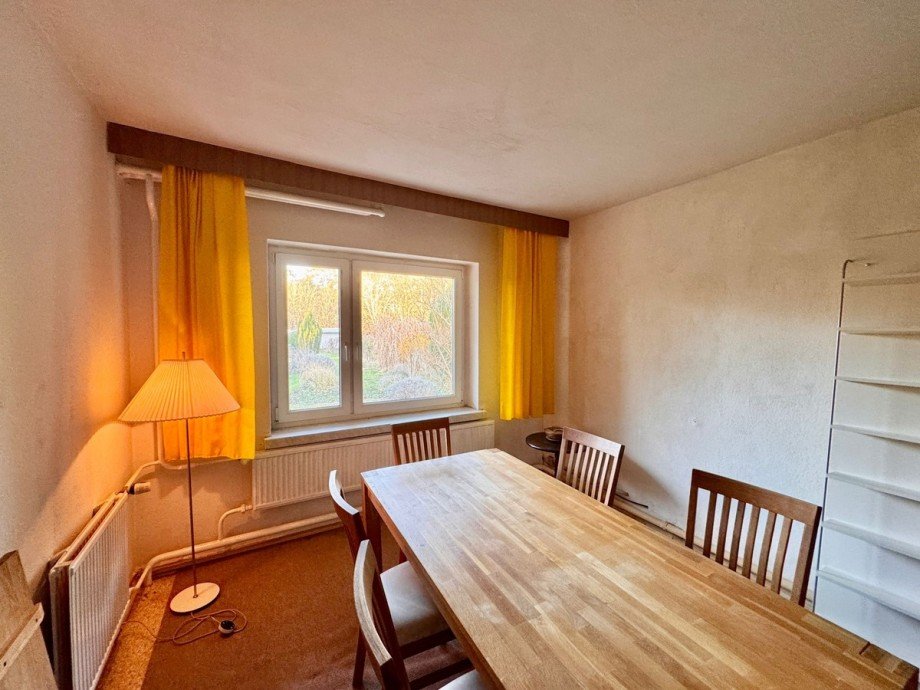 Zimmer Doppelhaush�lfte Neubrandenburg