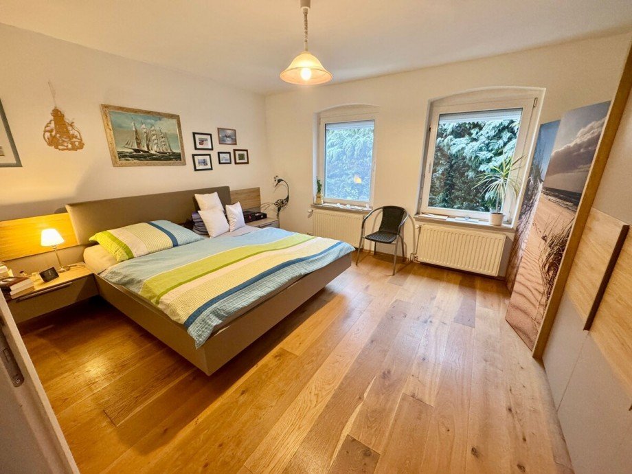 Schlafzimer Einliegerwohnung Einfamilienhaus Viereck