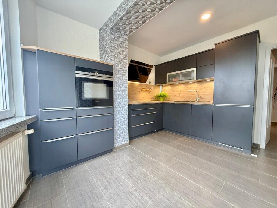 ... mit Einbauk�che Etagenwohnung Neubrandenburg