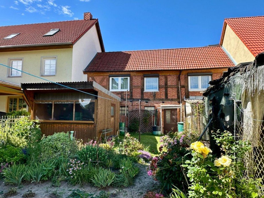 Garten Zweifamilienhaus Burg Stargard