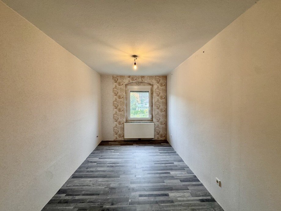 Ankleidezimmer Doppelhaush�lfte Torgelow