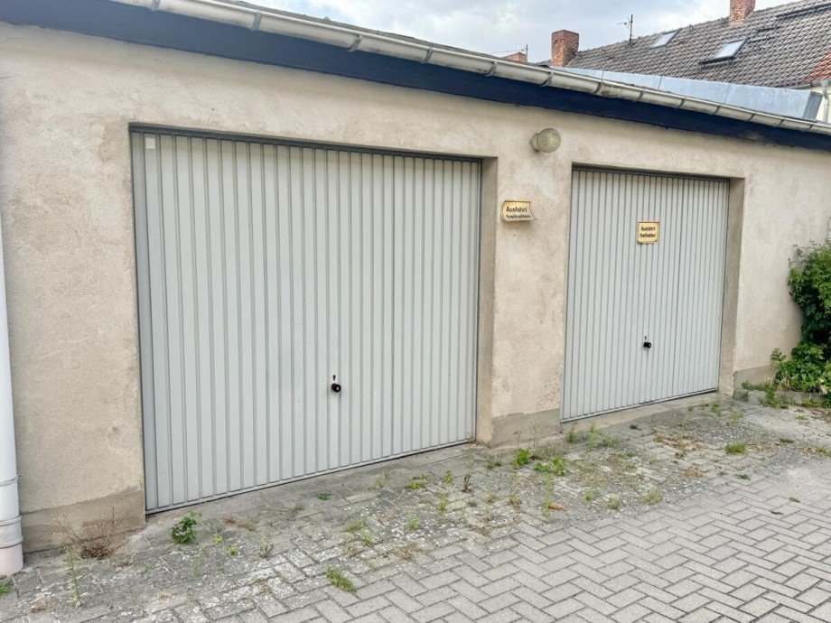 Garagen Haus Strasburg