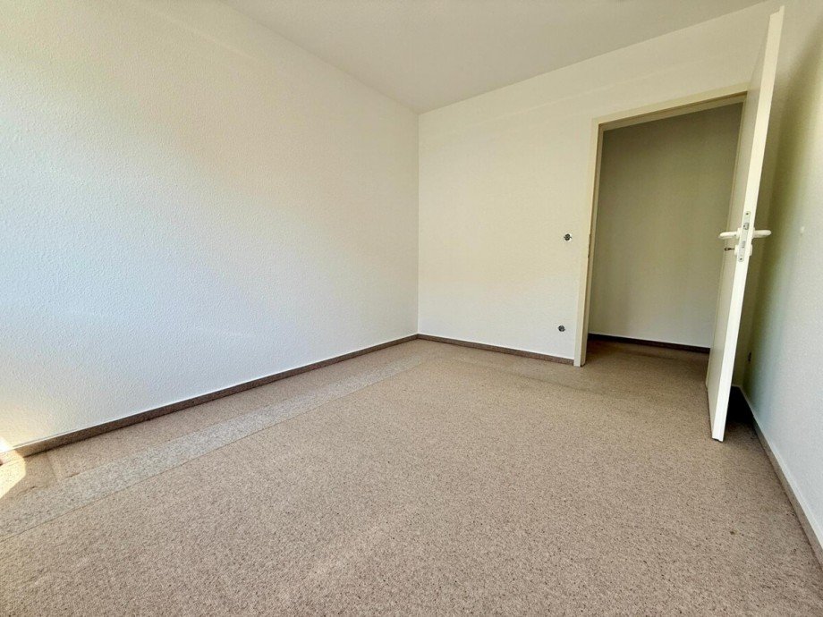 1. Schlafzimmer Erdgeschosswohnung Neubrandenburg