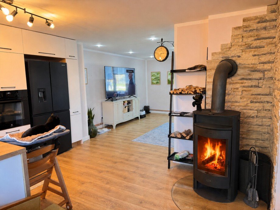 Wohnzimmer mit Kamin Einfamilienhaus Pasewalk