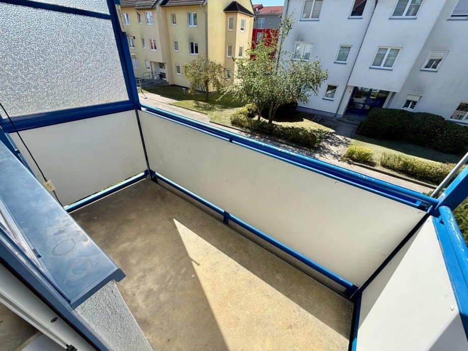 ... Balkon Erdgeschosswohnung Neubrandenburg