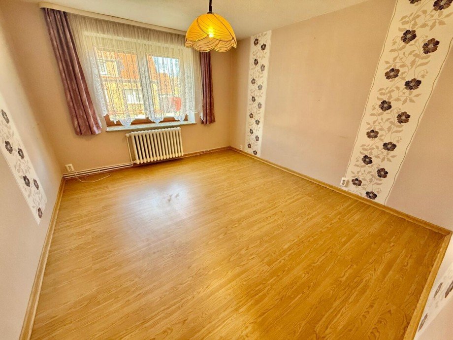 Zimmer Doppelhaush�lfte Neubrandenburg