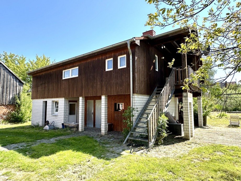 Nebengeb�ude Mehrfamilienhaus Datzetal / Sadelkow