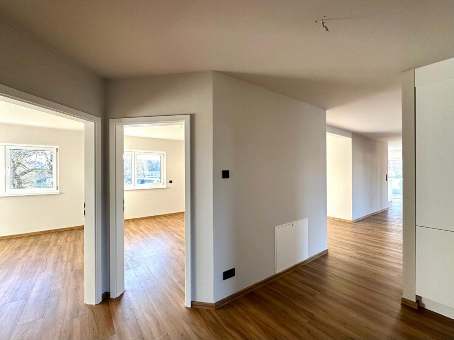 Einbauschr�nke auch im Flur Einfamilienhaus Sponholz