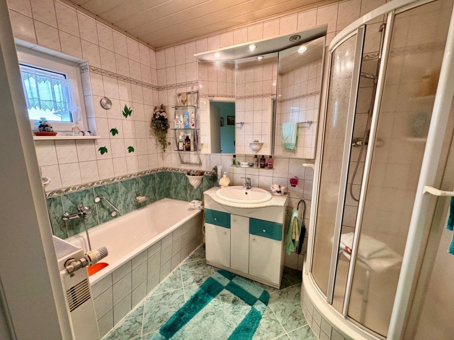 Badezimmer Doppelhaush�lfte Friedland