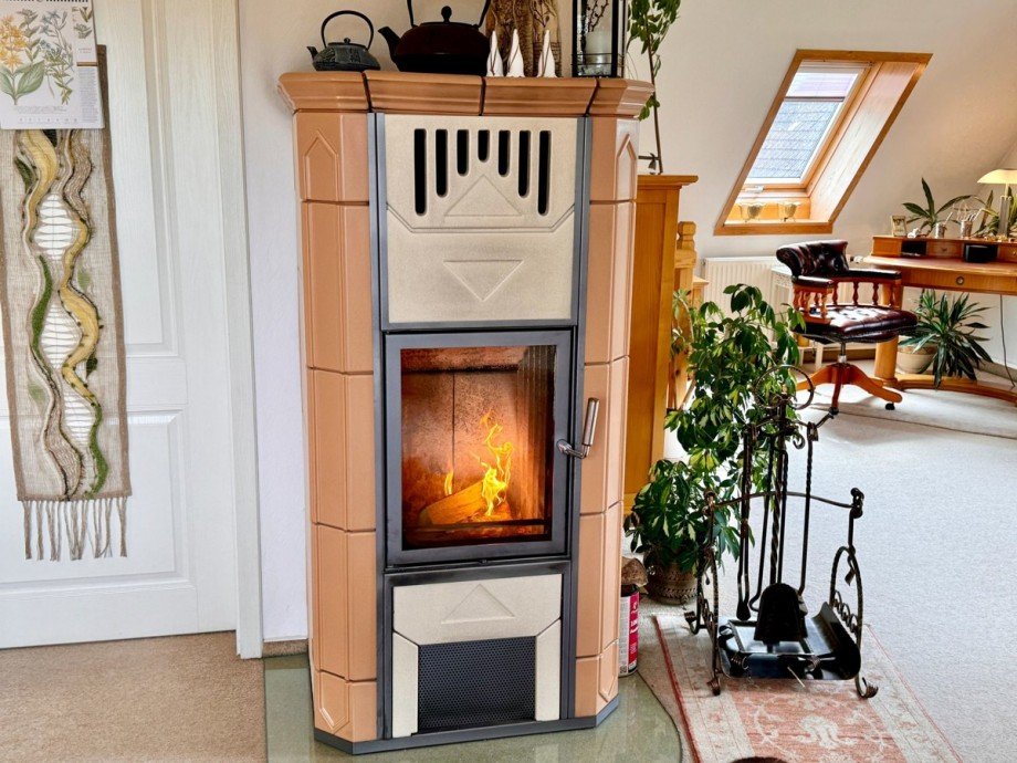 Kaminofen im Wohnzimmer Haus Gro� Nemerow