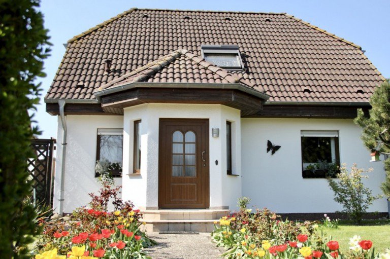 Hausansicht Mallin Einfamilienhaus HORN IMMOBILIEN ++ VERKAUFT! nur ca. 6 km bis Neubrandenburg, tolles Haus auf tollem Grundst�ck