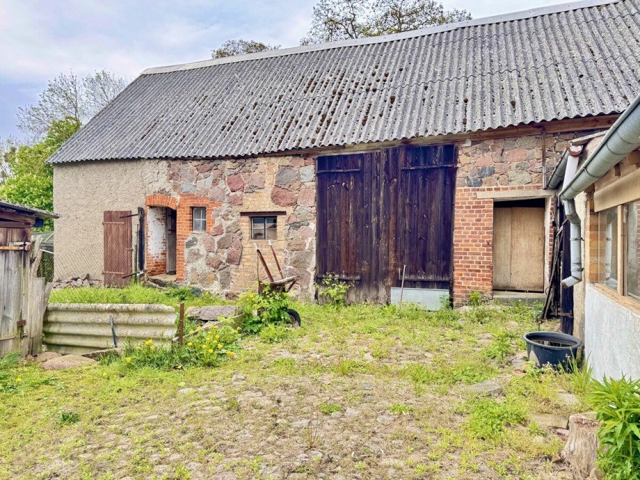 Scheune Einfamilienhaus Br�ssow