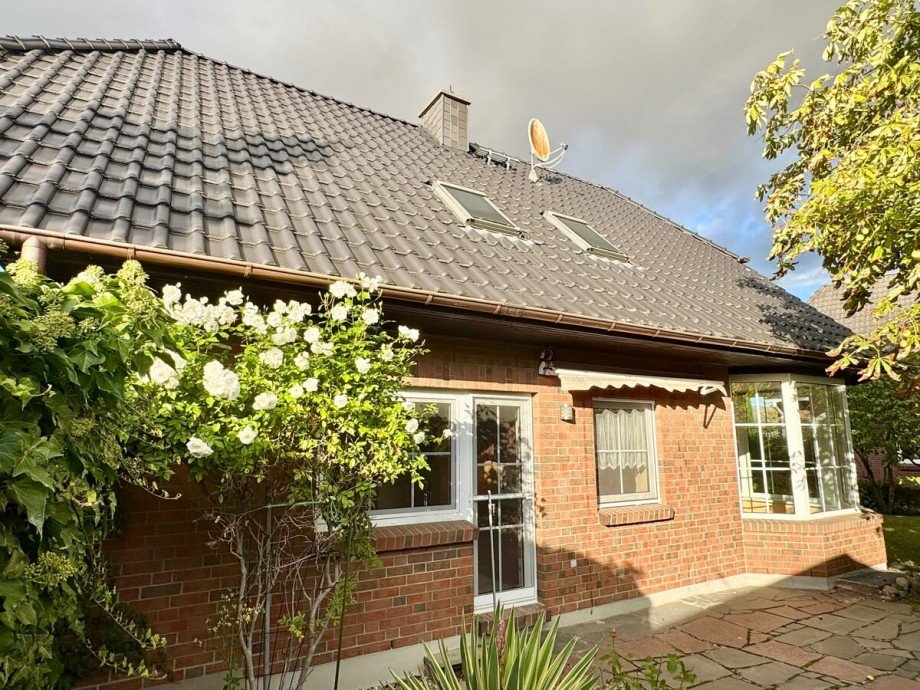 Hausansicht Terrasse Einfamilienhaus Gro� Nemerow